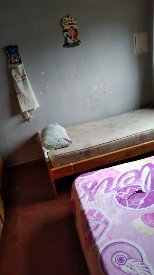 VENTA CASA 4 AMB z/ BERNARDINO RIVADAVIA