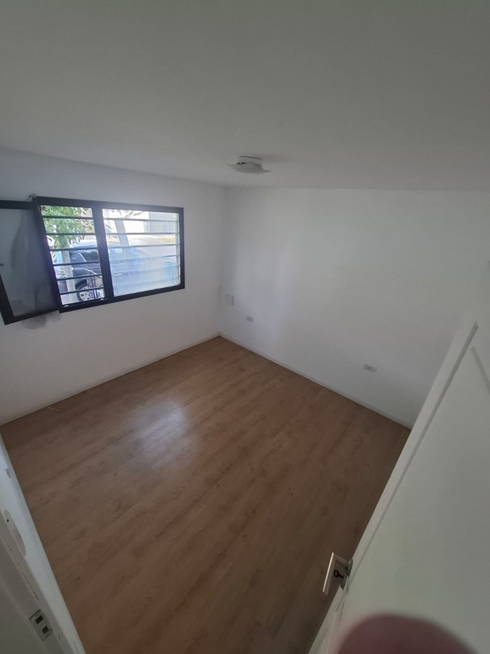 VENTA PH 2 AMB AL FRENTE EN PB Z/STA. MONICA