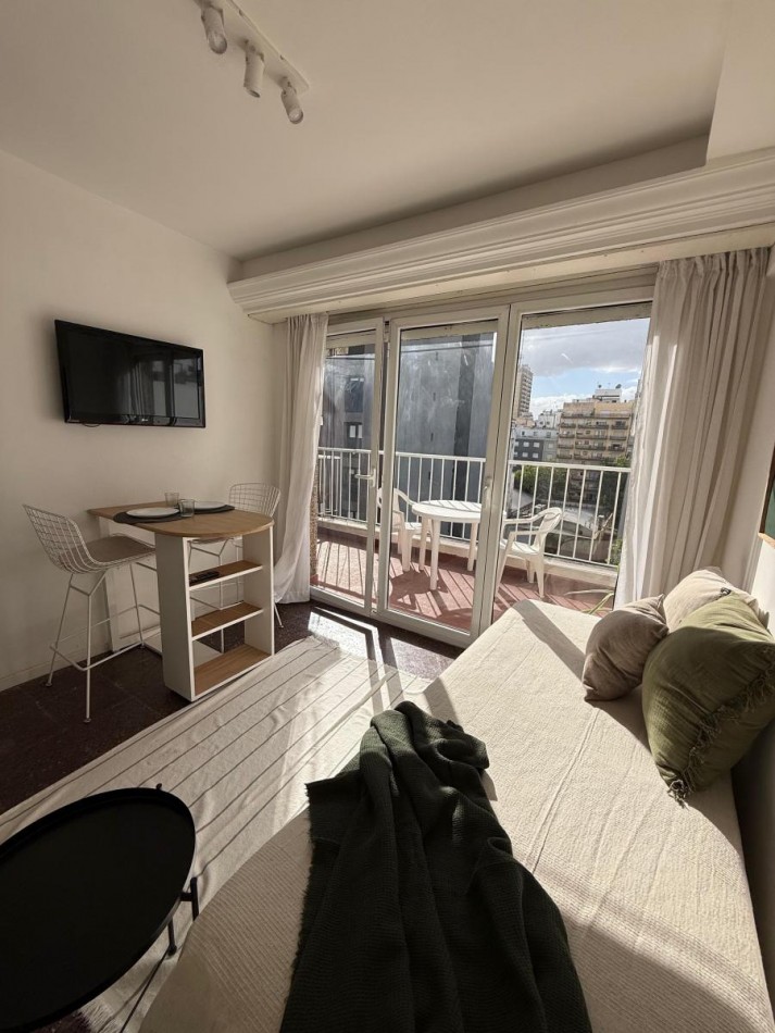 VENTA DPTO 1 Amb, Z/PLAZA COLON