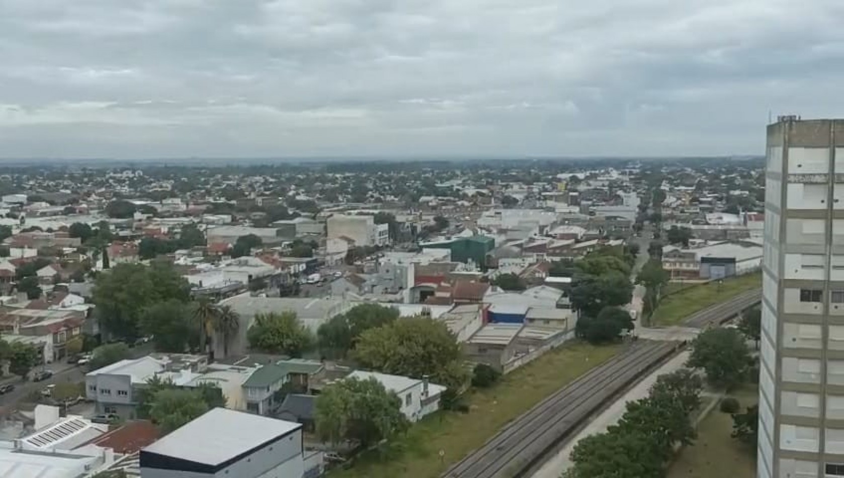 VENTA DPTO. 3 AMB. TORRES 25 DE MAYO Y CHILE