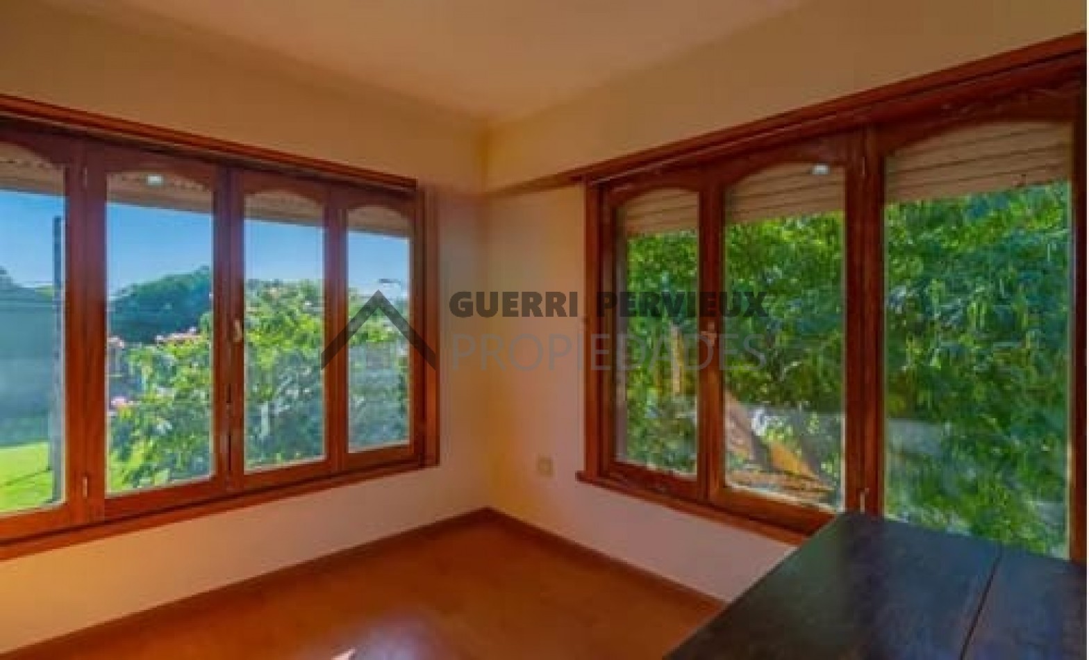 Venta Chalet 5 amb . Z/ LOS PINARES