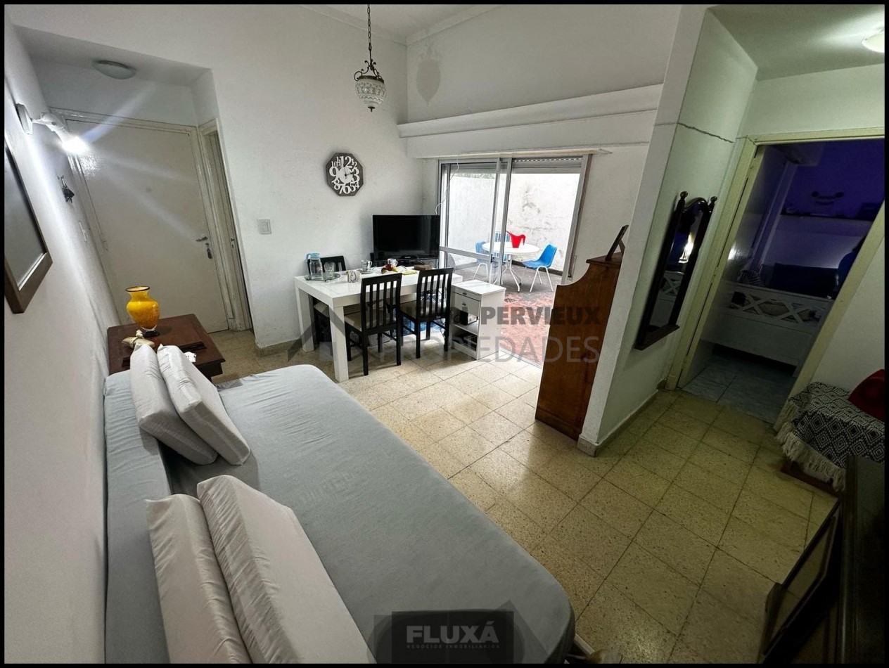 Comodo 2 Ambientes zona ACA Colon