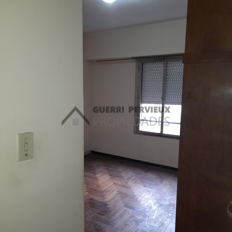 VENTA DPTO. 4 Amb. Z/ Plaza Mitre