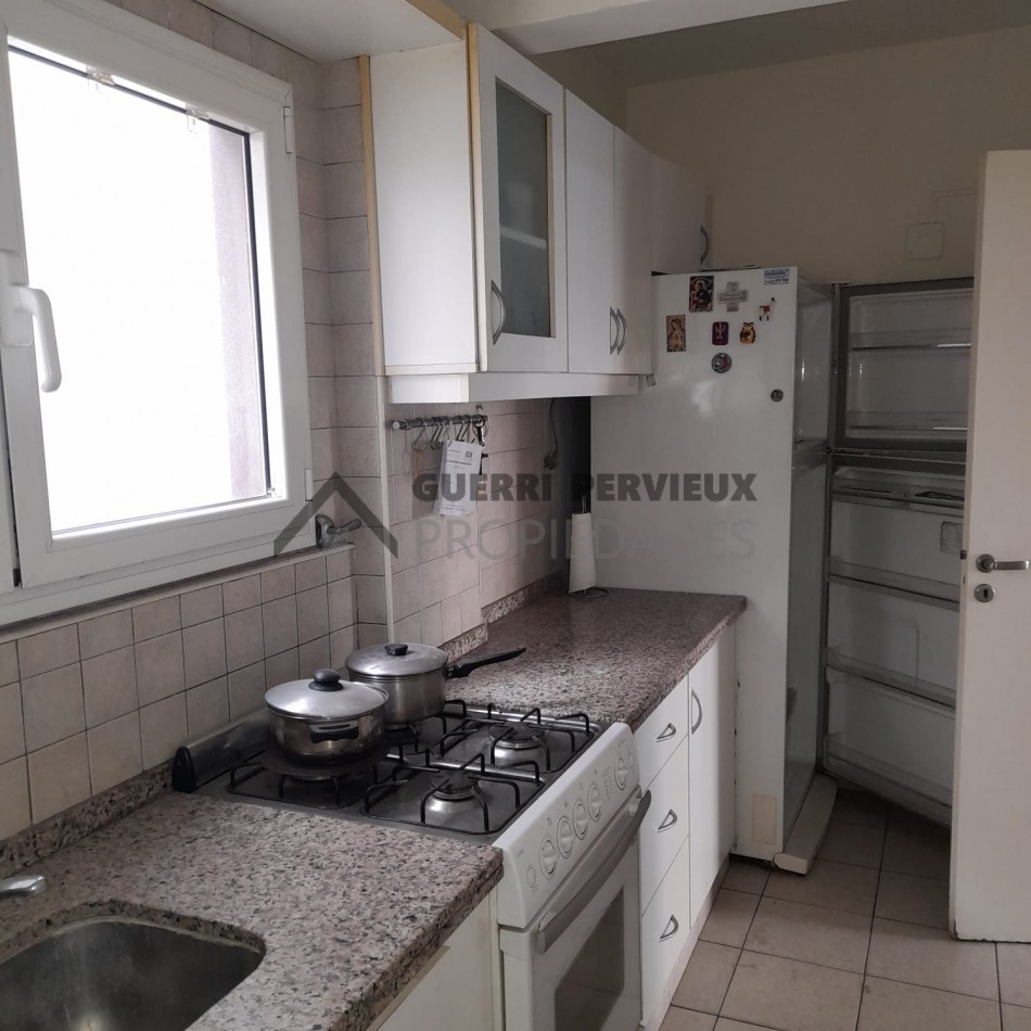 VENTA DPTO. 4 Amb. Z/ Plaza Mitre