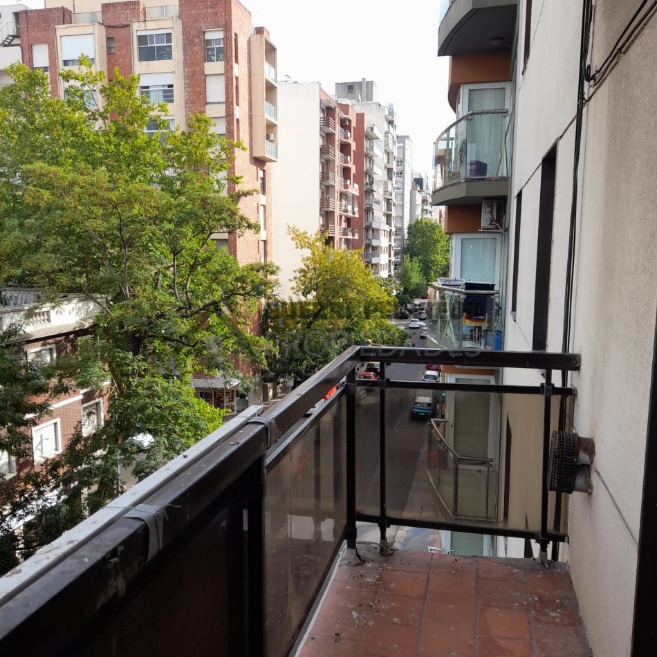 VENTA DPTO. 4 Amb. Z/ Plaza Mitre